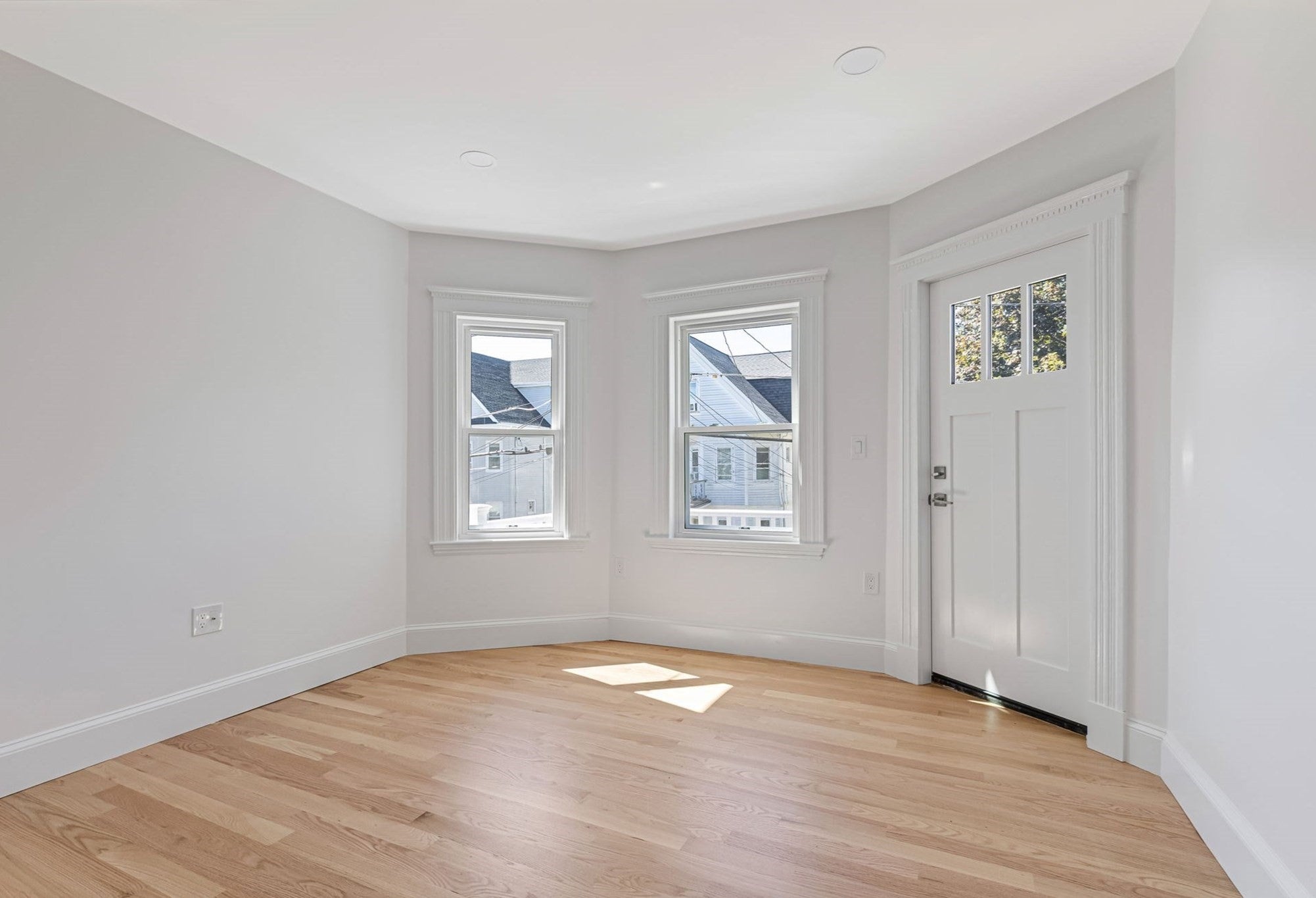 83 Kenmere RD #2, Medford, MA Photo #12