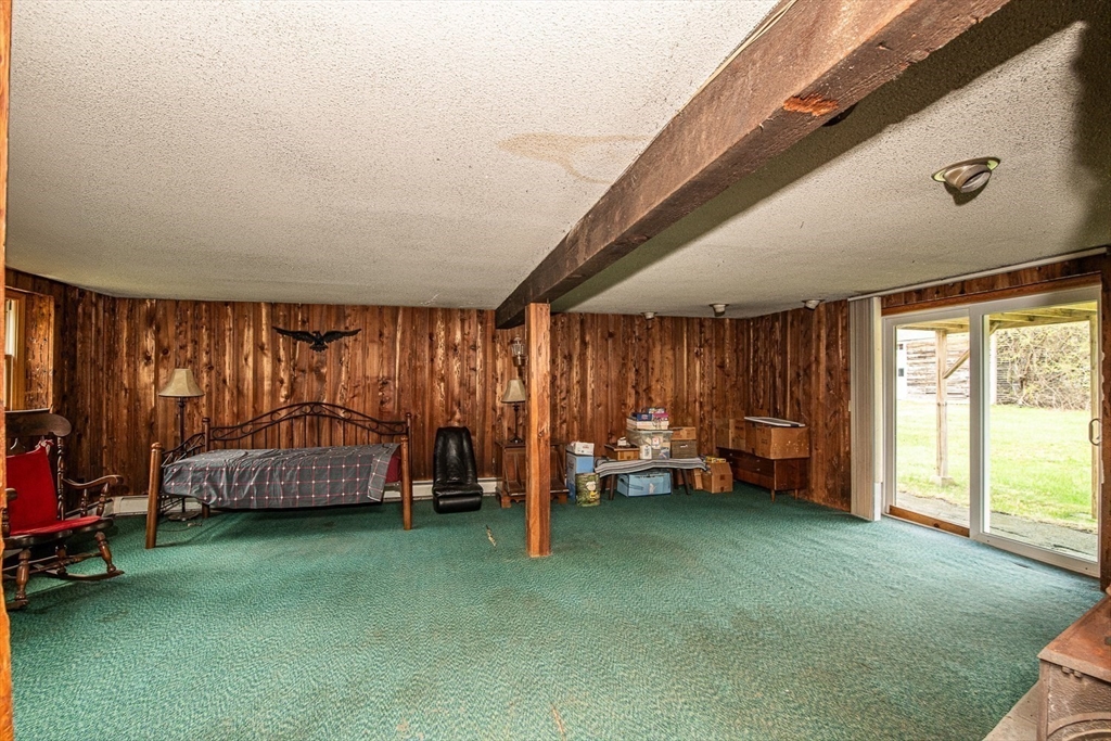 North Andover, Massachusetts 01845, United States, 3 Bedrooms Bedrooms, ,3 BathroomsBathrooms,Residential,Pending,117839