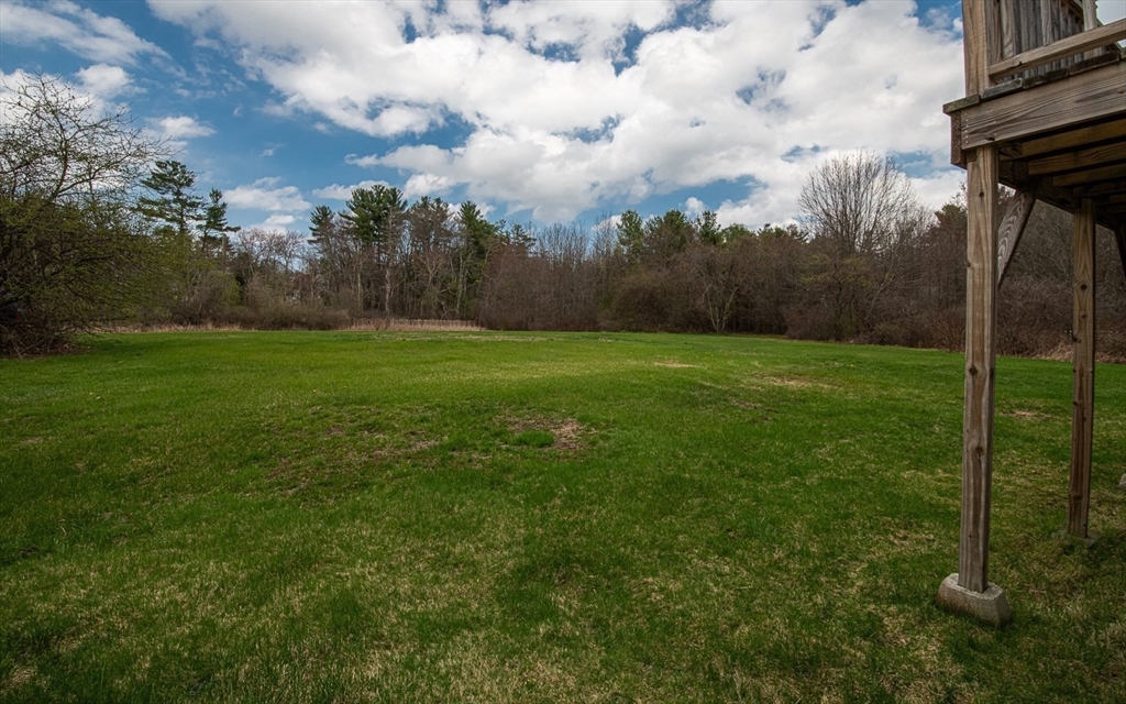 North Andover, Massachusetts 01845, United States, 3 Bedrooms Bedrooms, ,3 BathroomsBathrooms,Residential,Pending,117839