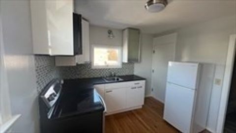 Photo of 35A Tudor Street #5, Lynn, MA 01902 (MLS # 73483505)