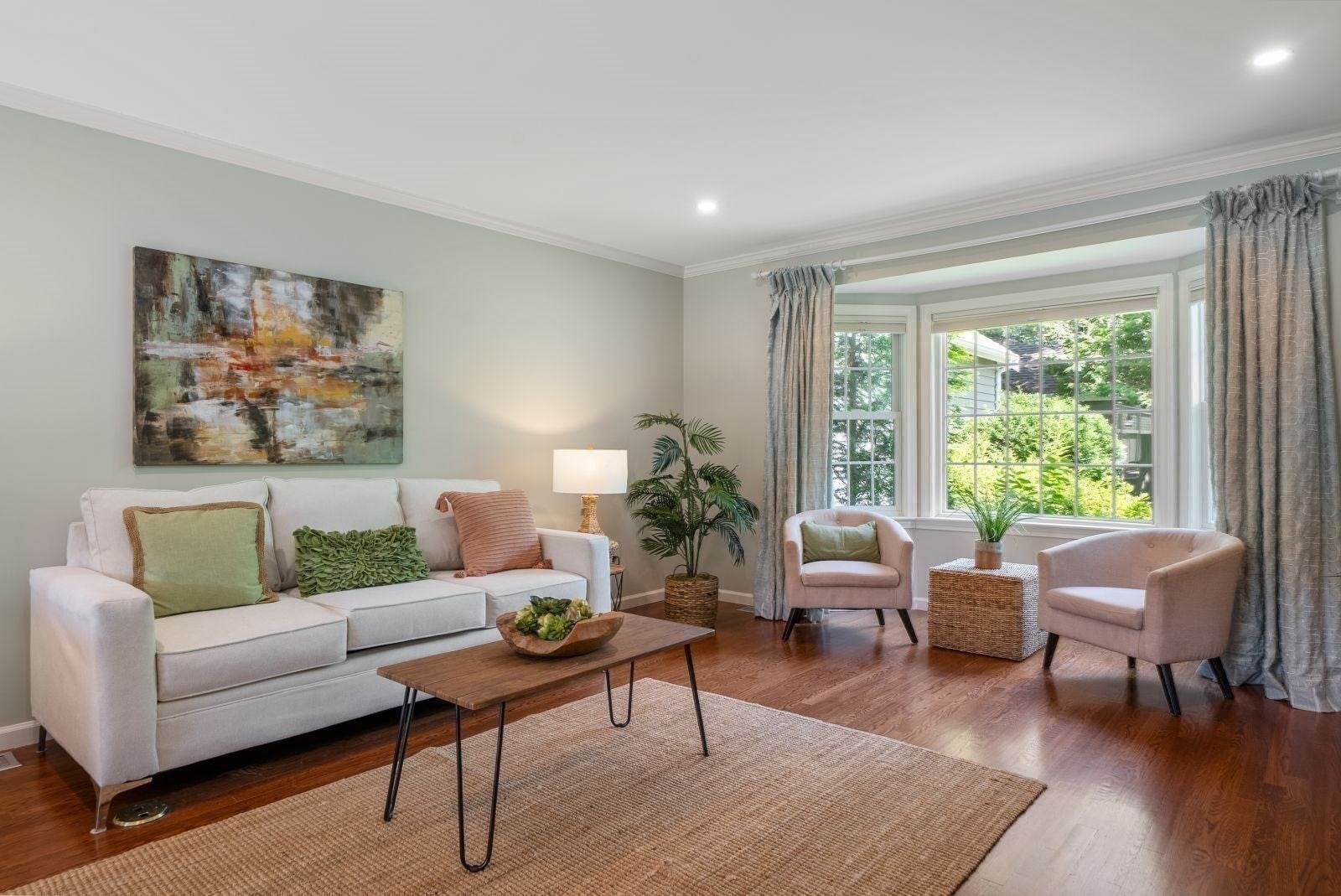 22 Floret Circle 22