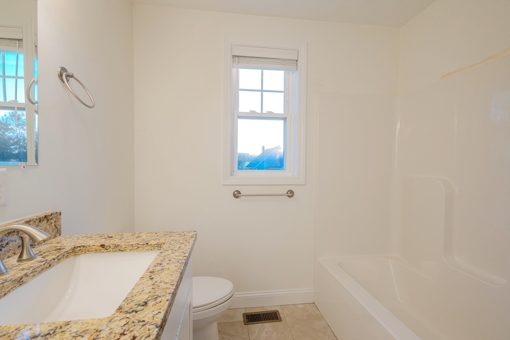 7 Gorham St #60, Chelmsford, MA Photo #16