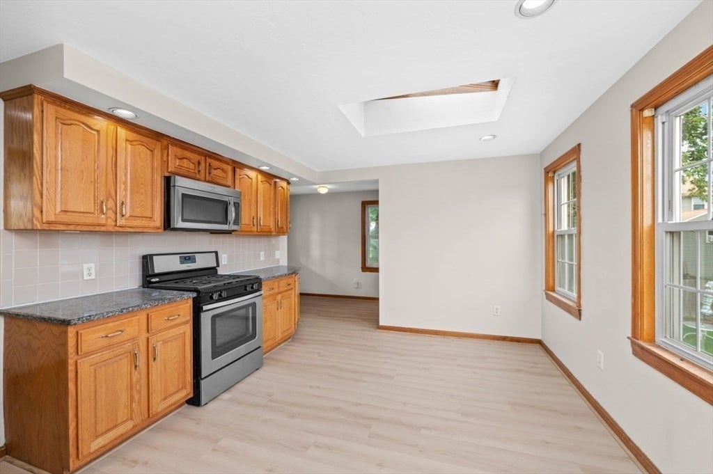 48 Franklin St, Peabody, MA, 48 Franklin St, Peabody, MA Photo #9
