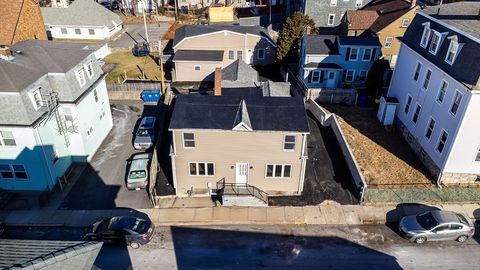 262-264 Cherry St Fall River MA 02720