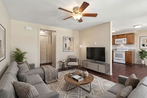 21 Agawam Street Lowell MA 01852