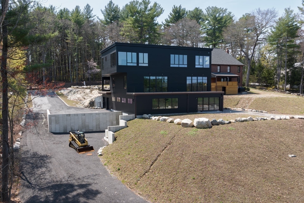 154 Newton Street