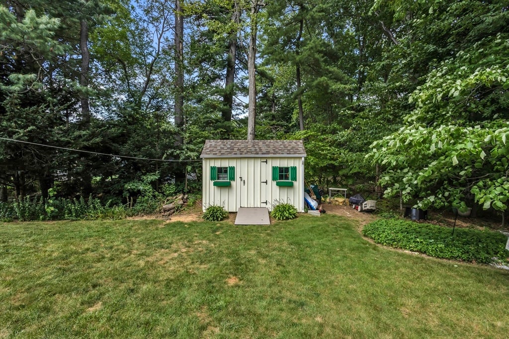 72 Powers Rd, Holden, MA Photo #25