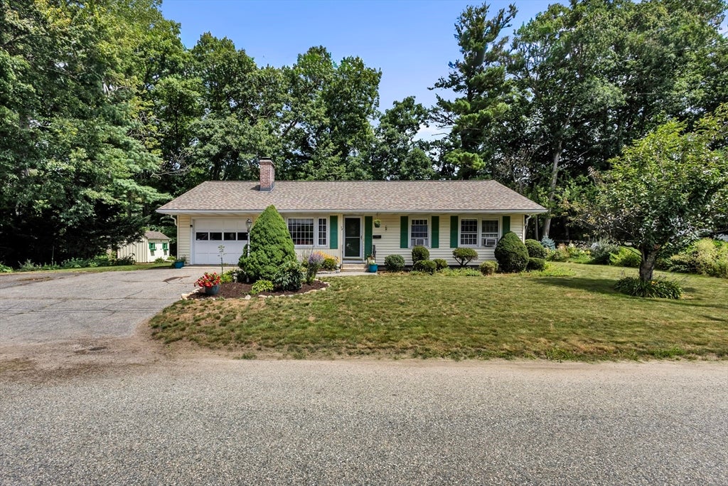 72 Powers Rd, Holden, MA Photo #1
