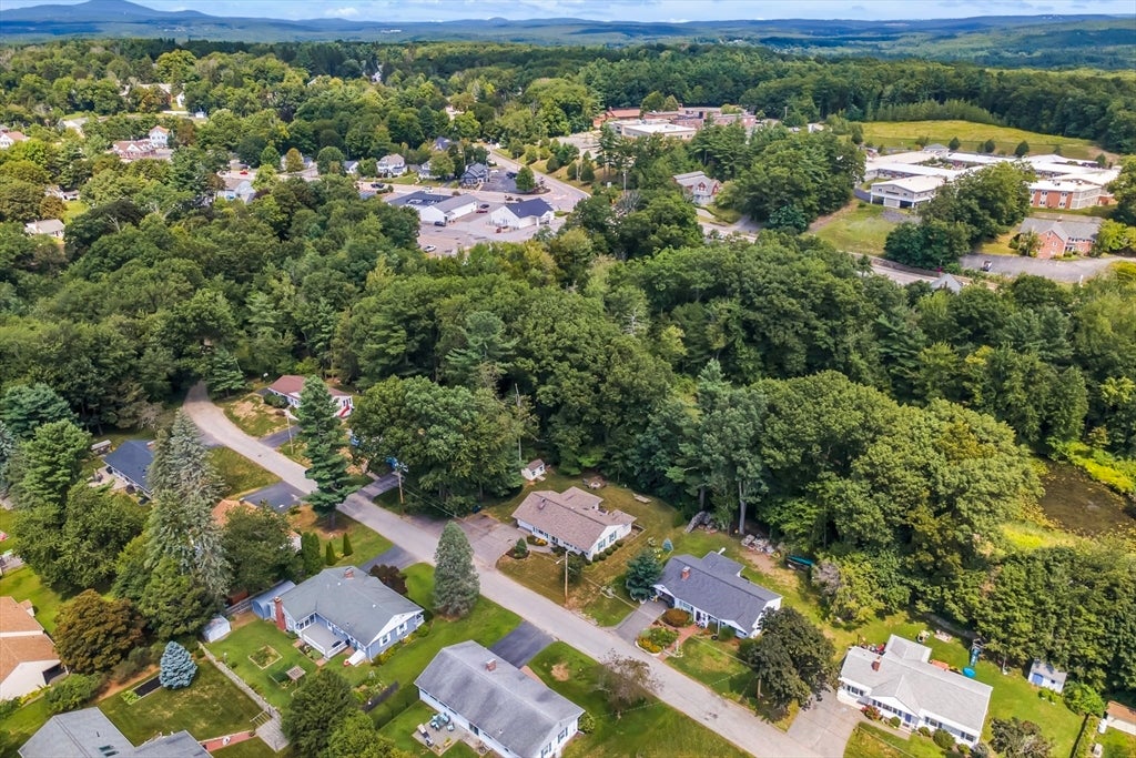 72 Powers Rd, Holden, MA Photo #27