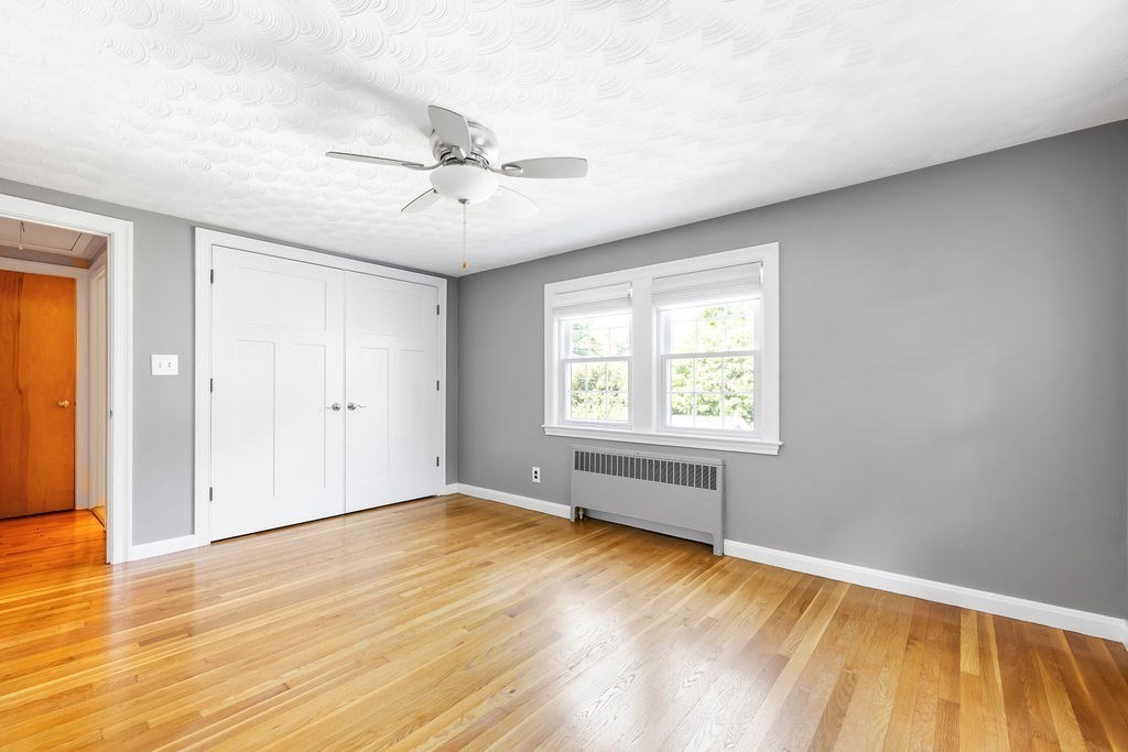 Boston, Massachusetts 02132, United States, 3 Bedrooms Bedrooms, ,2 BathroomsBathrooms,Residential,Pending,207717