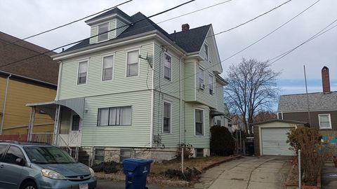 Photo of 195 Grinnell St, New Bedford, MA 02740 (MLS # 73471200)