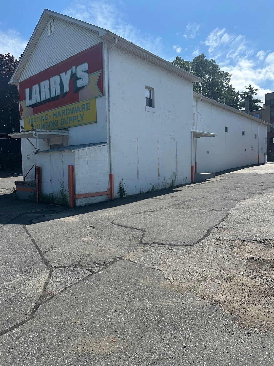 155-157 E Main St