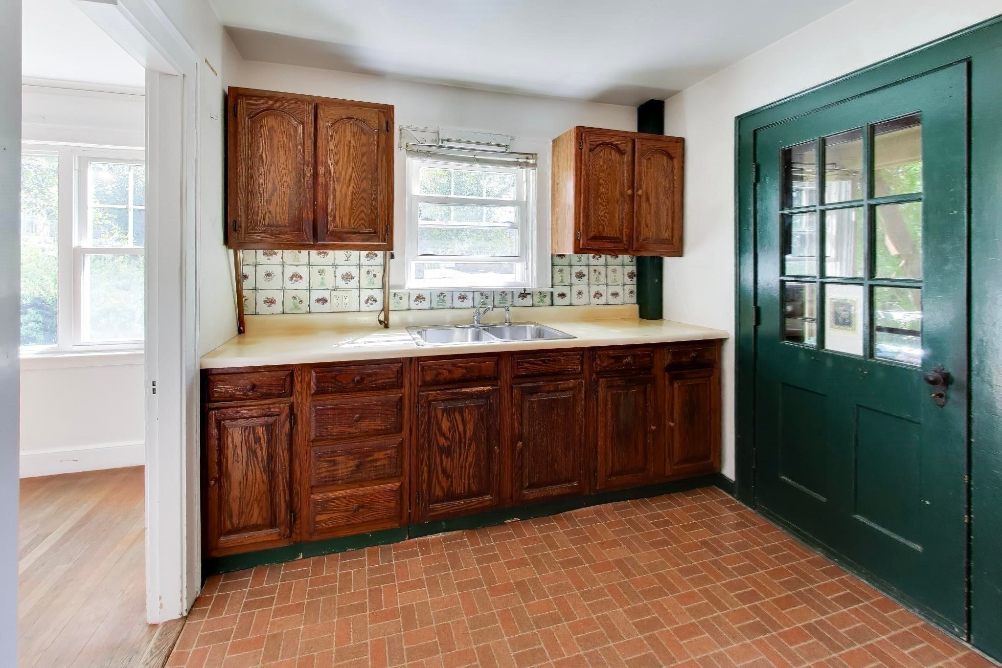 72 Sexton Ave, Westwood, MA Photo #11
