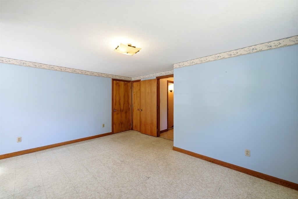 25 Unity Street, Montague, MA, 25 Unity Street, Montague, MA Photo #23