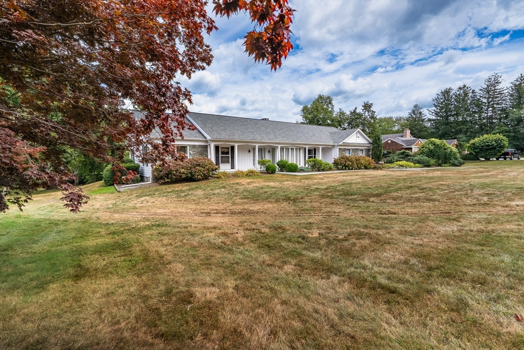 190 Nanaquaket Rd