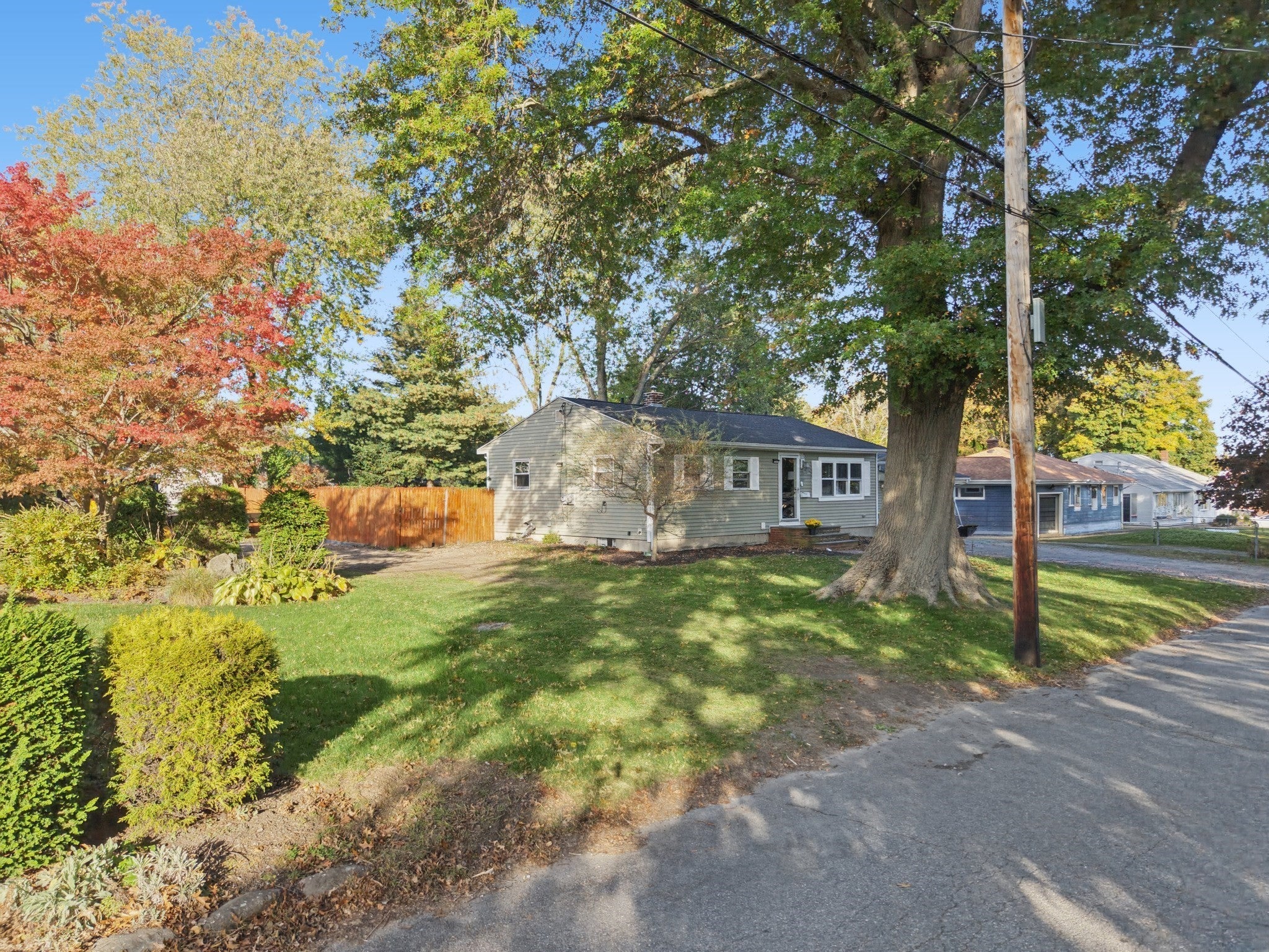 226 Chatterton Ave, Somerset, MA Photo #33