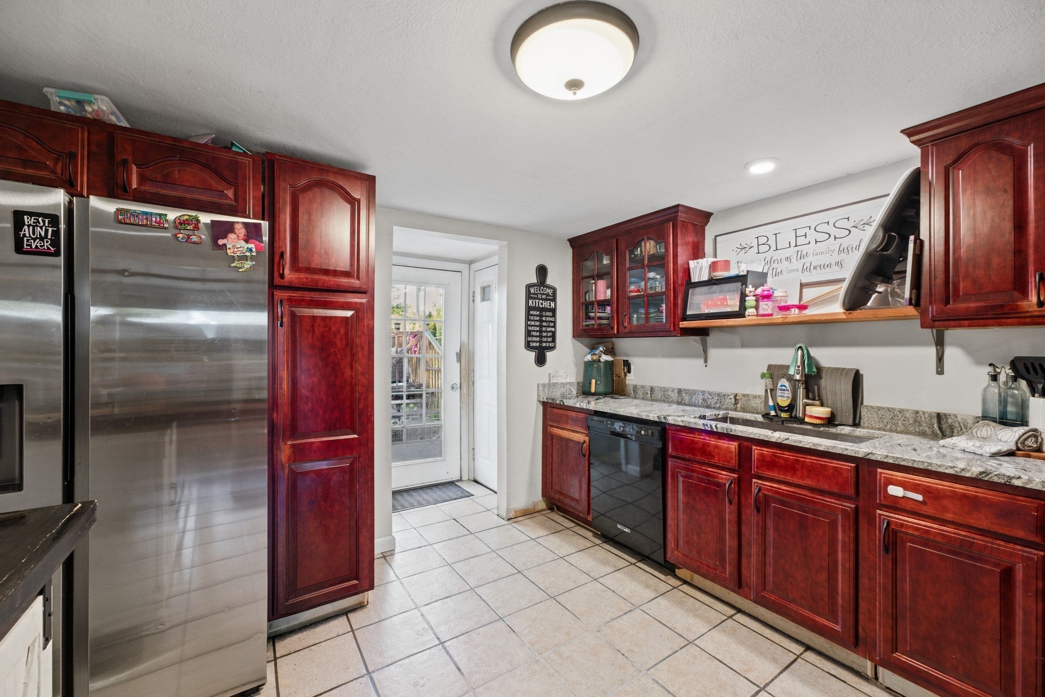 226 Chatterton Ave, Somerset, MA Photo #10