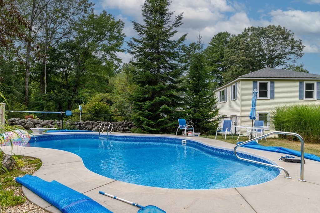 343 Lake Road