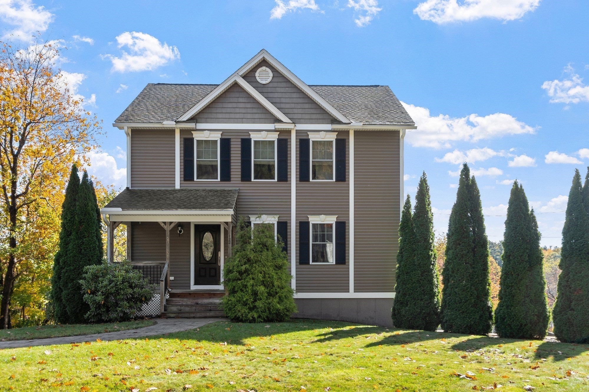 122 Ellis Rd