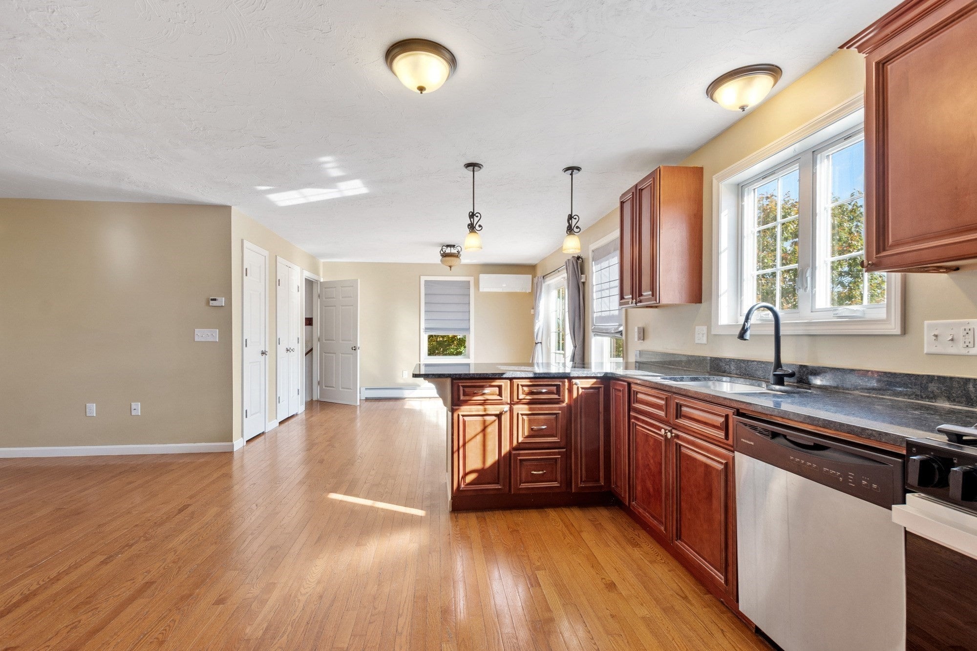 122 Ellis Rd, Westminster, MA, 122 Ellis Rd, Westminster, MA Photo #9