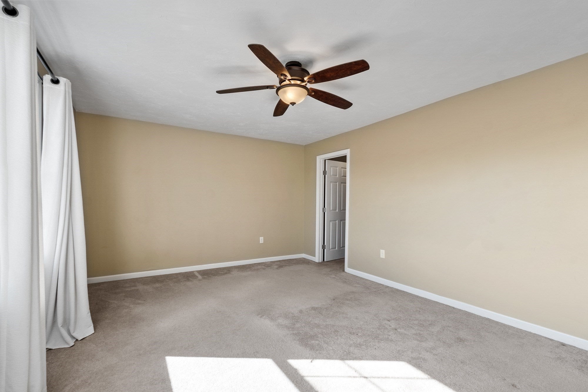 122 Ellis Rd, Westminster, MA, 122 Ellis Rd, Westminster, MA Photo #16