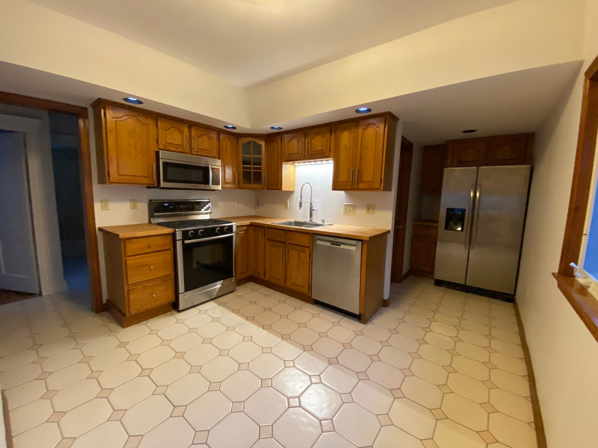 Photo of 7 Gorham Road, Medford, MA