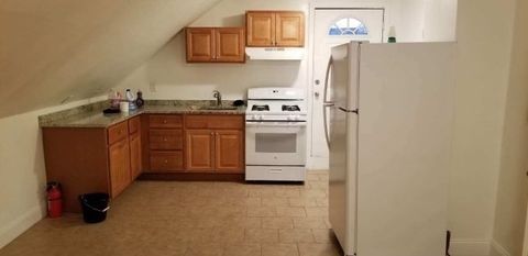 61 Crescent St 3 Chelsea MA 02150