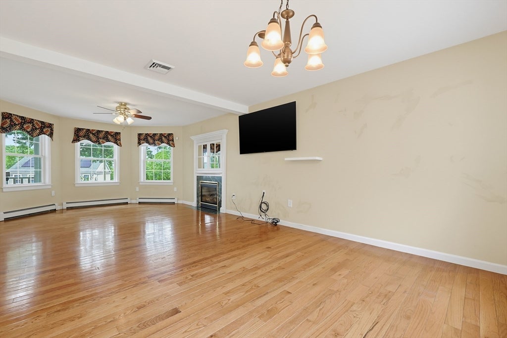 29 Brookside Avenue, Webster, MA, 29 Brookside Avenue, Webster, MA Photo #5