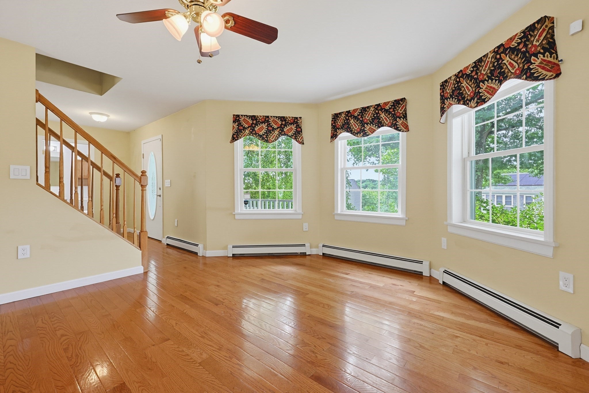 29 Brookside Avenue
