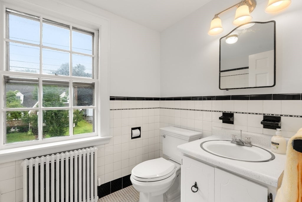 204 Thacher St, Milton, MA, 204 Thacher St, Milton, MA Photo #16