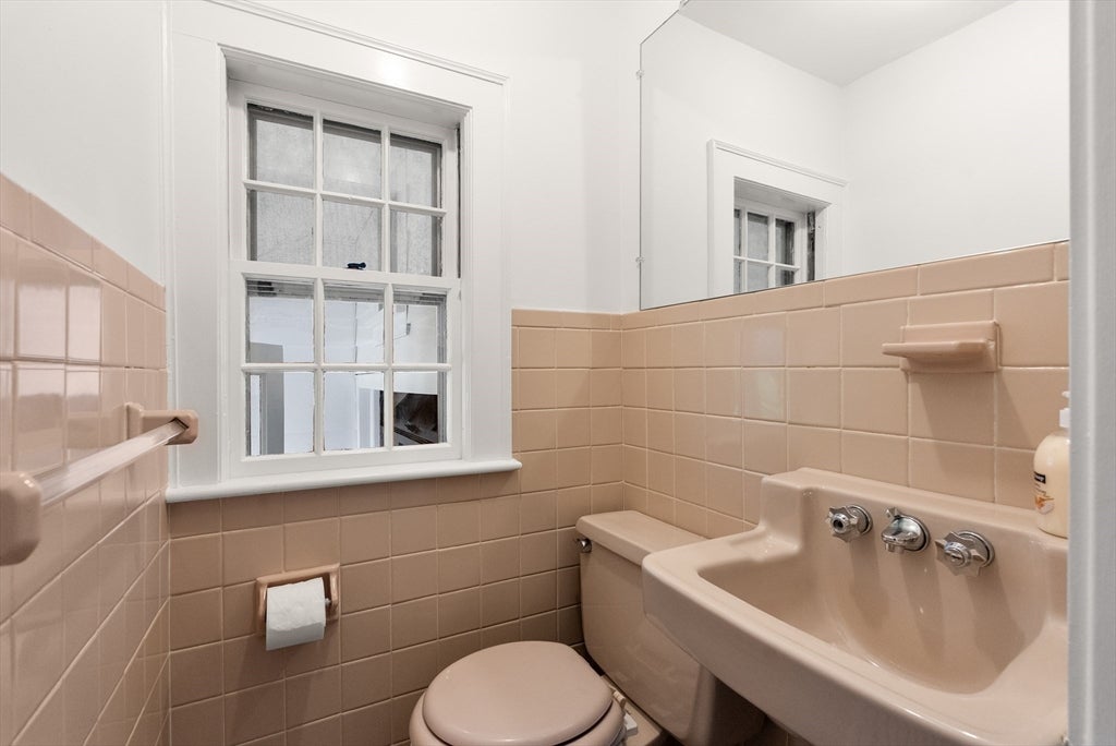 204 Thacher St, Milton, MA, 204 Thacher St, Milton, MA Photo #18