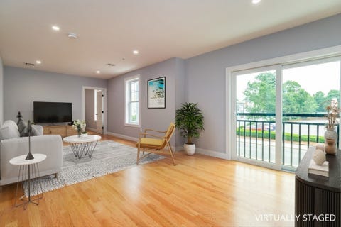 Photo of 585 Washington Street #202, Quincy, MA 02169 (MLS # 73551488)