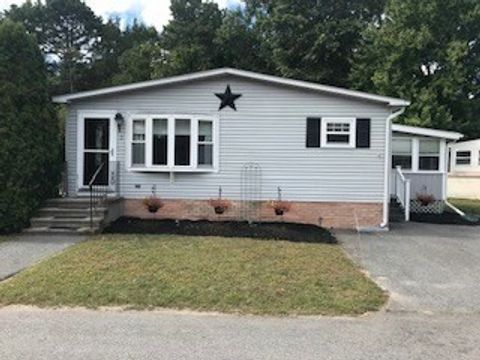 3 Robin Hood Lane 179 Attleboro MA 02703