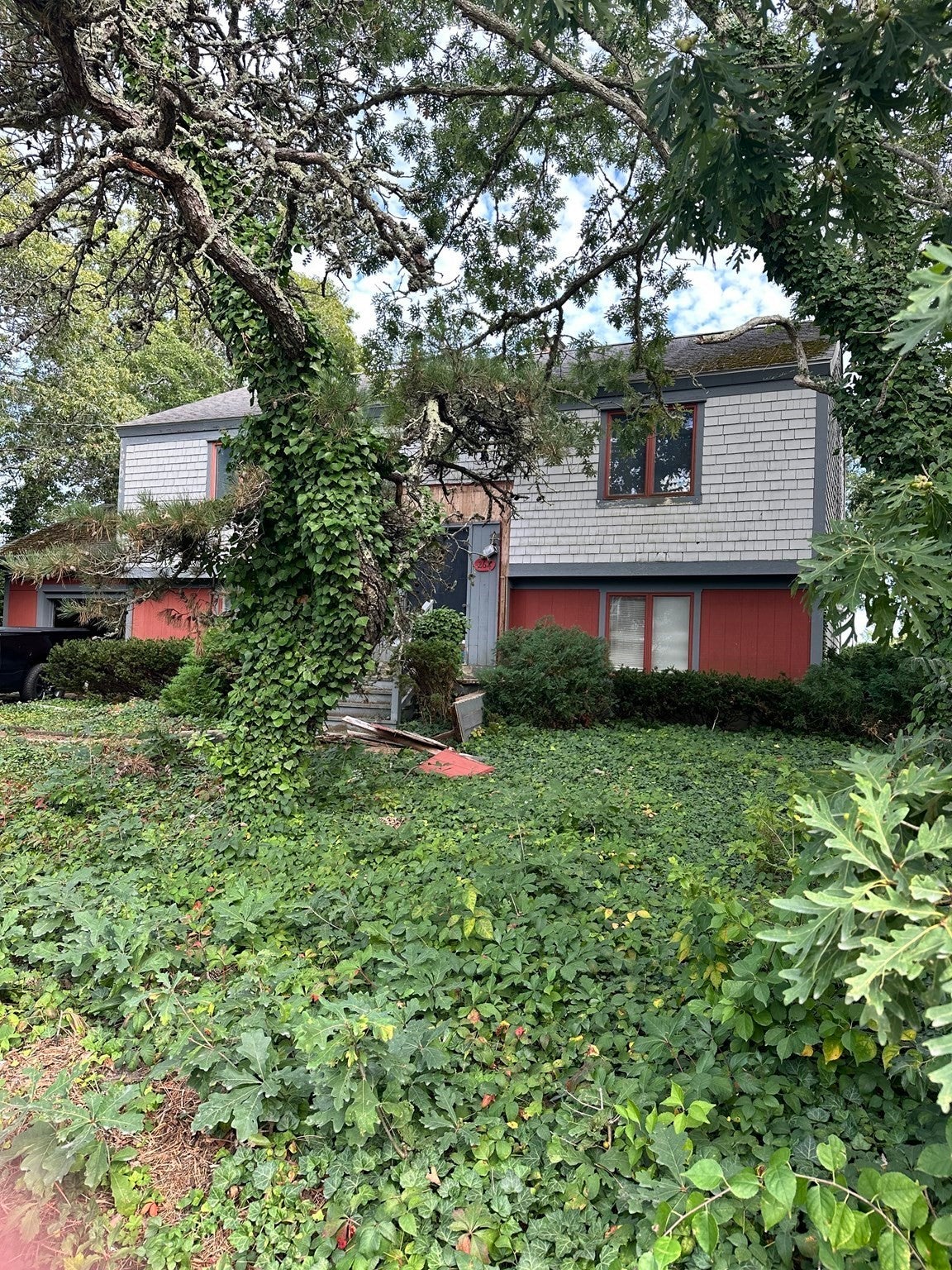 262 Monomoscoy Rd, Mashpee, MA Photo #9