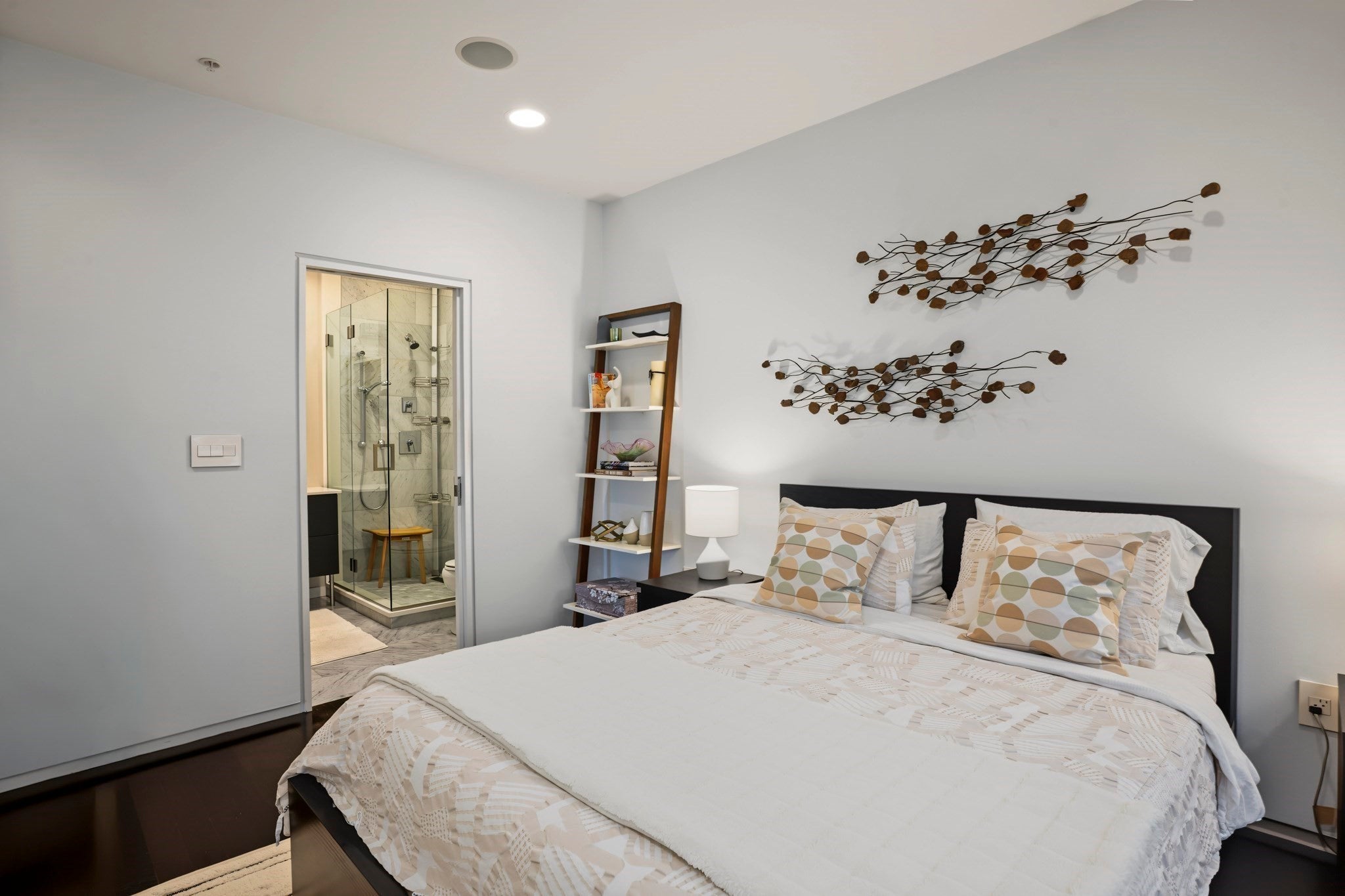 687 E 2nd St #6, Boston, MA Photo #13