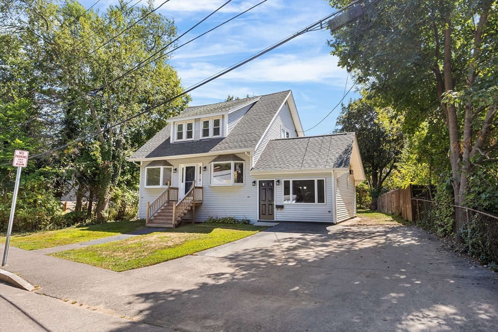 36 Brookside Rd