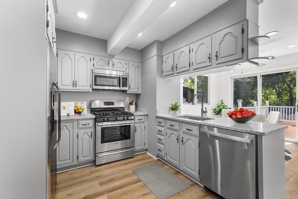 36 Brookside Rd