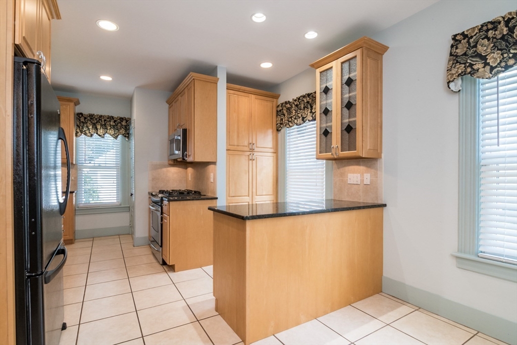 20 Woodlawn Pl, Longmeadow, MA, 20 Woodlawn Pl, Longmeadow, MA Photo #22