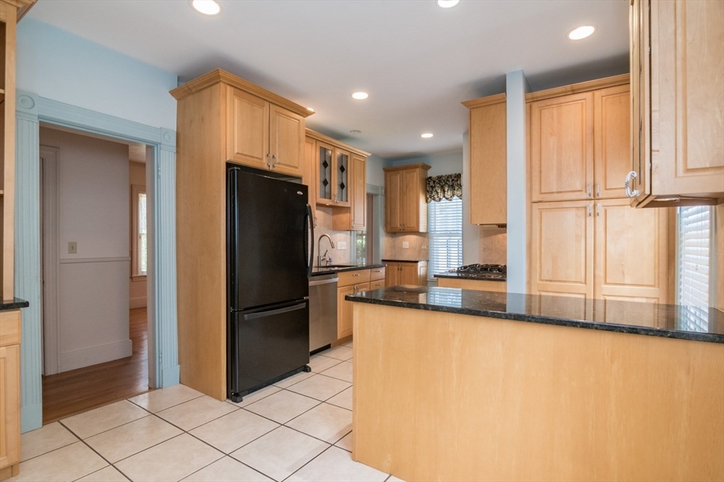 20 Woodlawn Pl, Longmeadow, MA, 20 Woodlawn Pl, Longmeadow, MA Photo #21