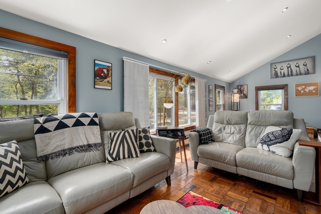 90 Wood St, Hopkinton, MA, 90 Wood St, Hopkinton, MA Photo #15