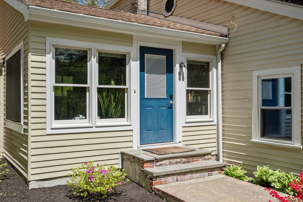 90 Wood St, Hopkinton, MA, 90 Wood St, Hopkinton, MA Photo #3