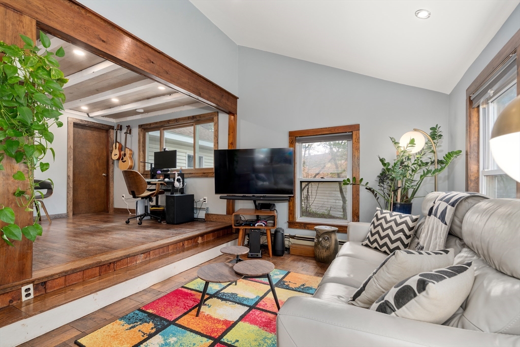 90 Wood St, Hopkinton, MA, 90 Wood St, Hopkinton, MA Photo #16