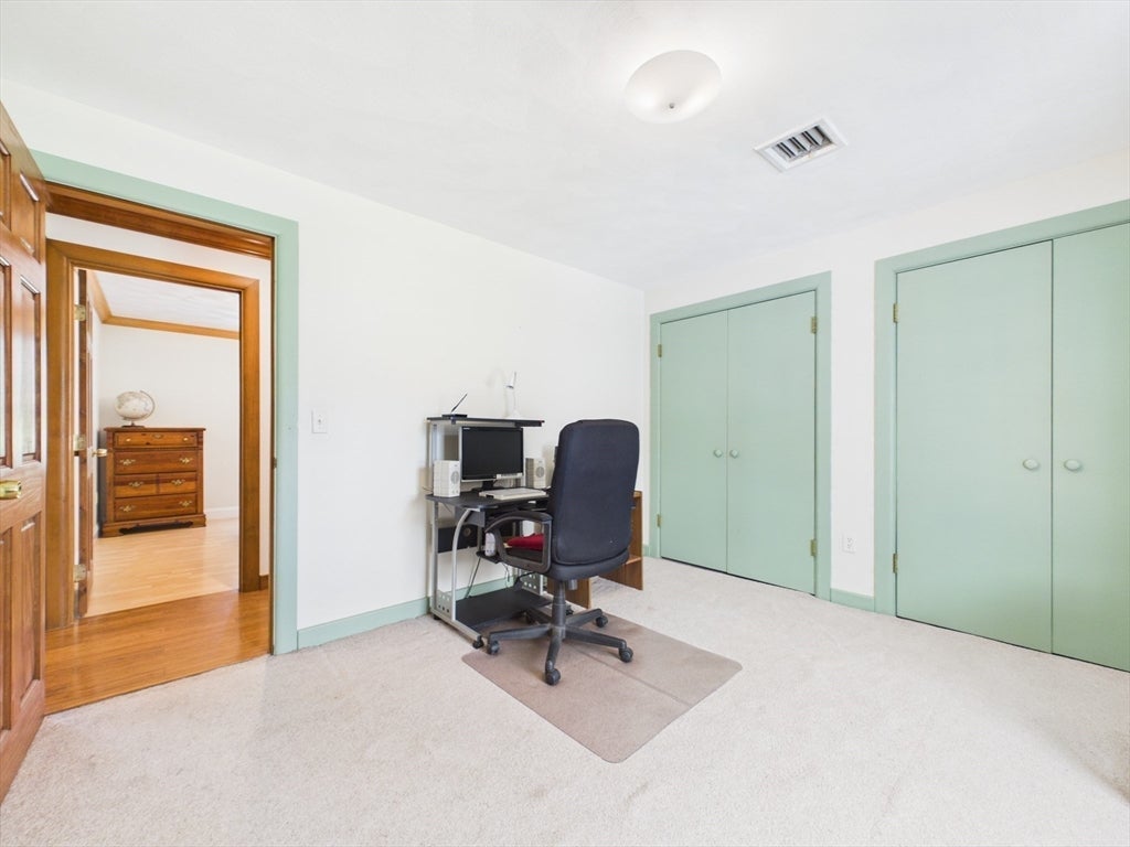 615 Taunton Ave, Seekonk, MA, 615 Taunton Ave, Seekonk, MA Photo #16