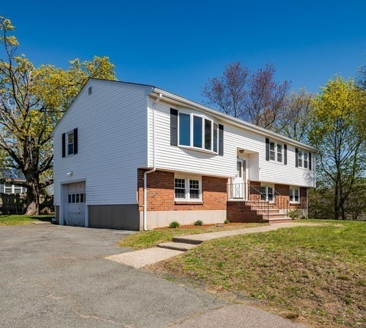 6 Barnes Ave