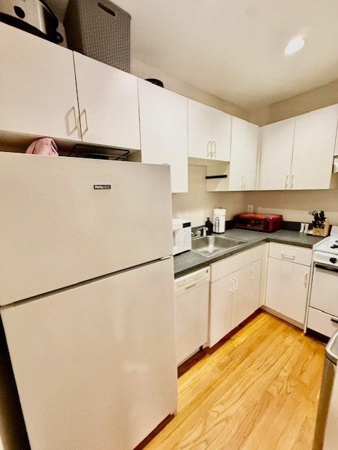 2-4 Thacher ST #3, Boston, MA Photo #4