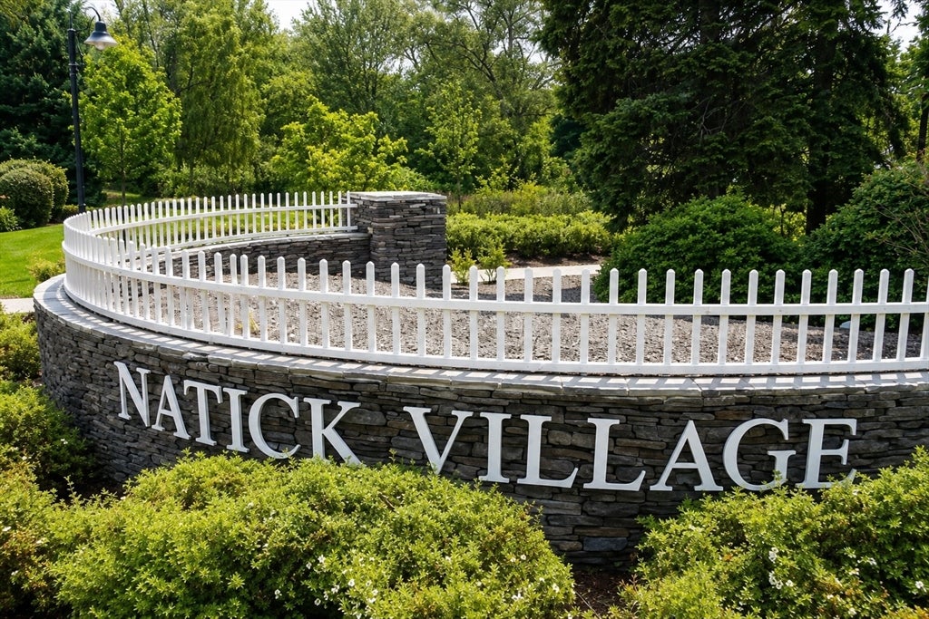 Photo of 50 Village Brook Ln, Natick, MA