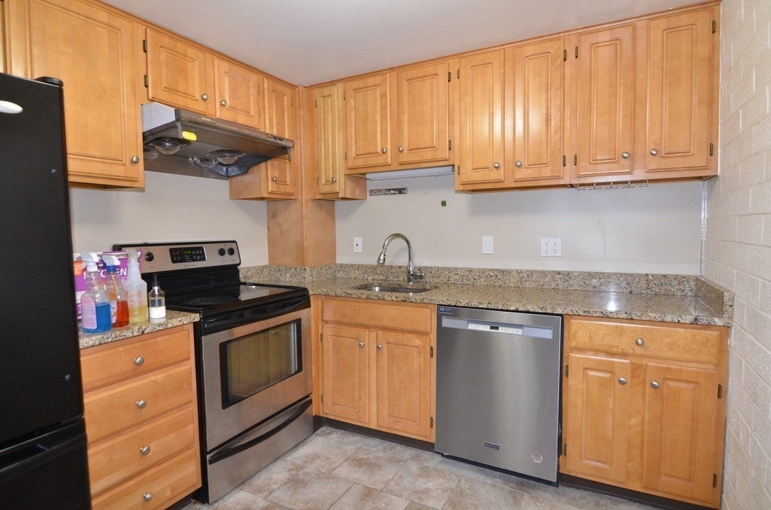 185 Quincy Shore Dr 32
