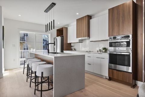 Photo of 9 Trout Ave #1, Medford, MA 02155 (MLS # 73472406)