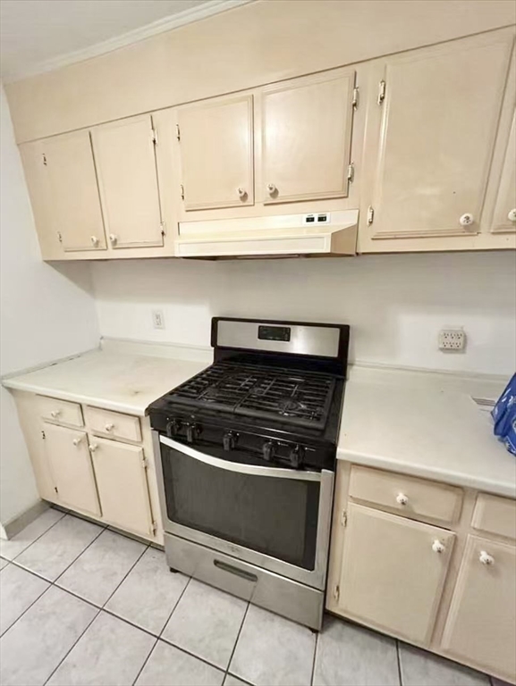 5 Louisburg Square 11