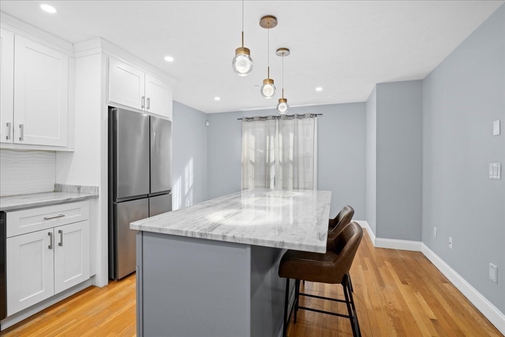 67 N Quinsigamond Ave 23